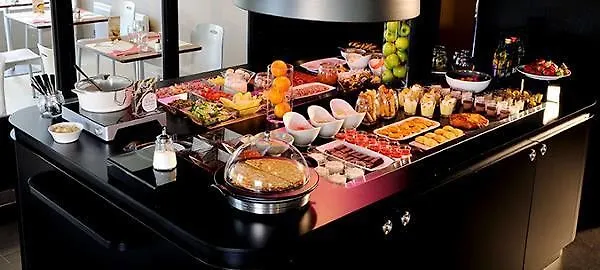 Campanile 3* Château-Thierry